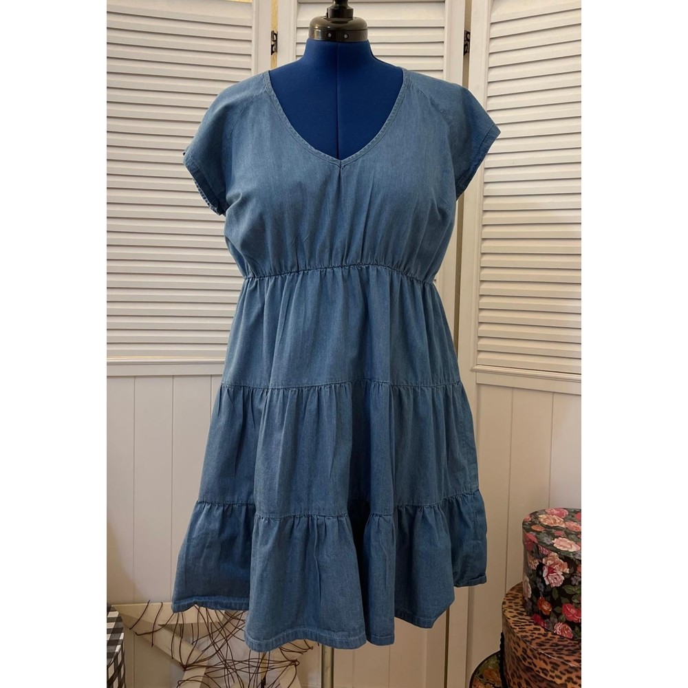 DEREK HEART Tiered V-neck Denim dress, Size 1x